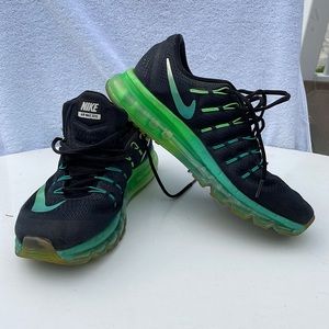 Nike Air Max 2015 Size 9 Womens